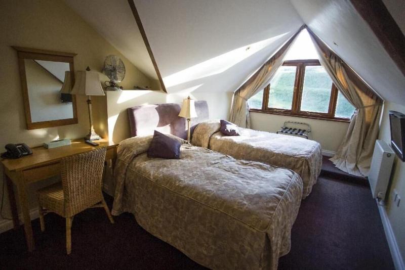 Hornsbury Mill image