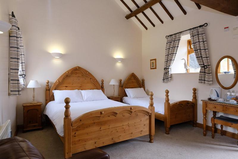 Church Farm Lodge image