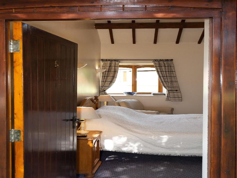 Church Farm Lodge image