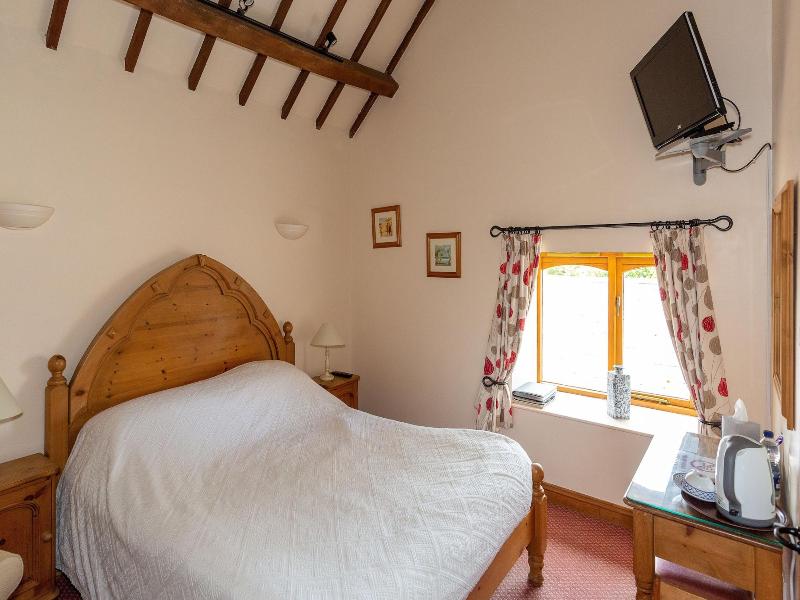 Church Farm Lodge image