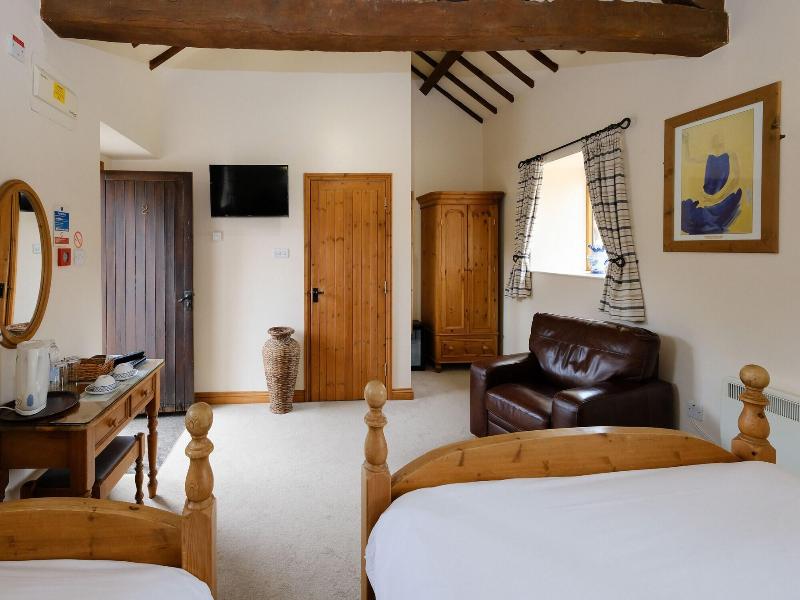 Church Farm Lodge image