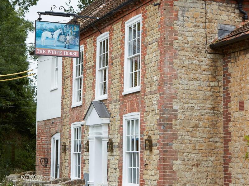White Horse Inn image