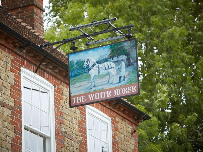 White Horse Inn image