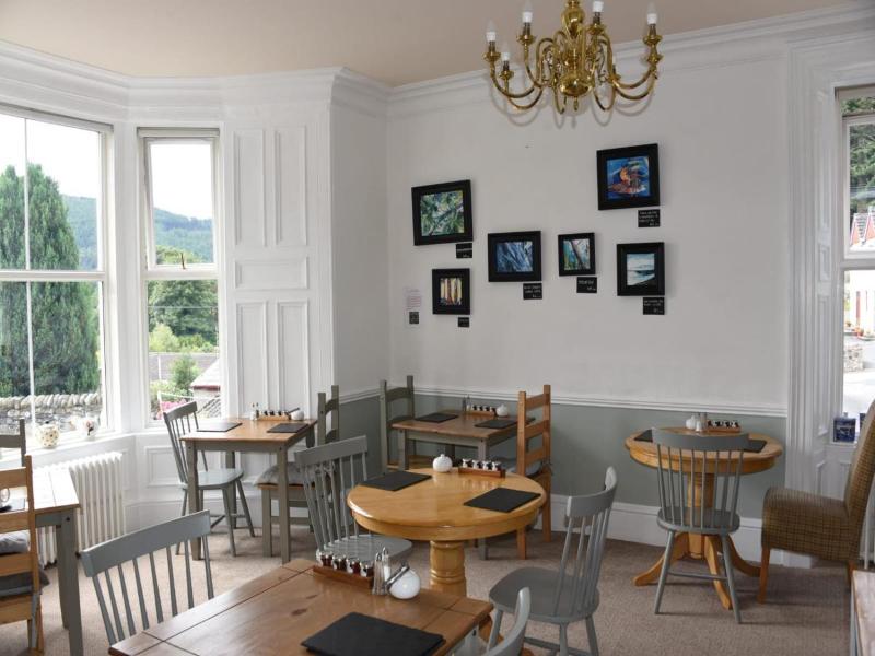 Tigh Na Cloich Hotel image