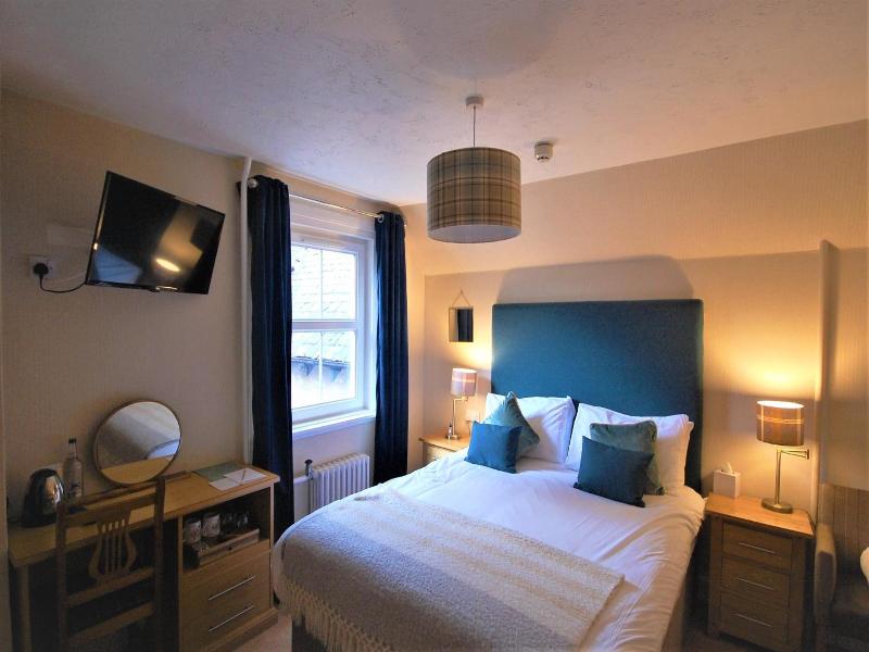 Tigh Na Cloich Hotel image