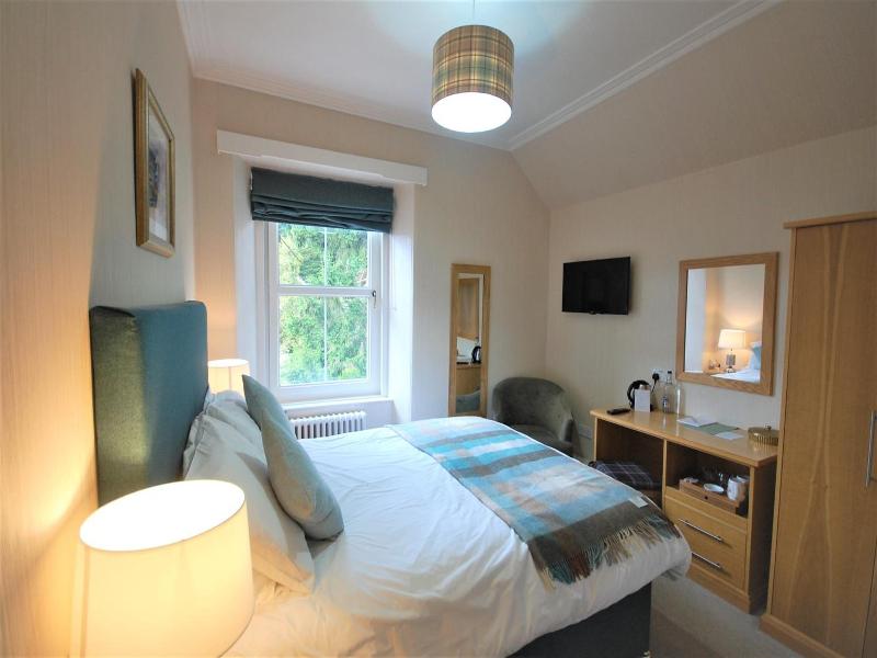 Tigh Na Cloich Hotel image