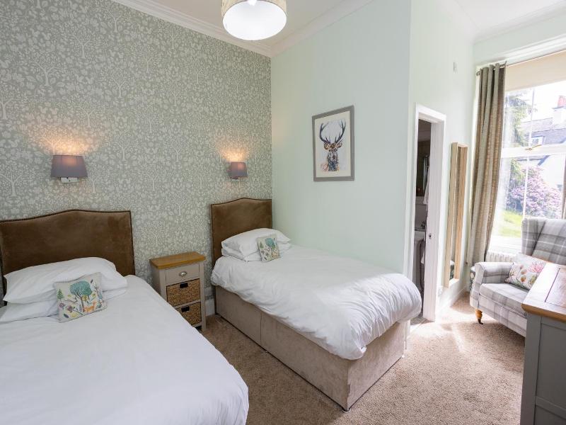 Tigh Na Cloich Hotel image