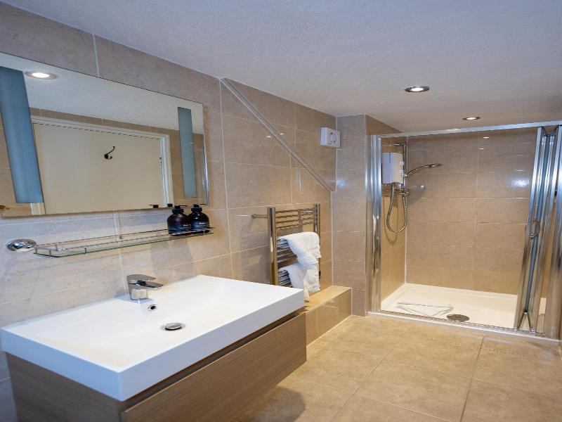 Tigh Na Cloich Hotel image