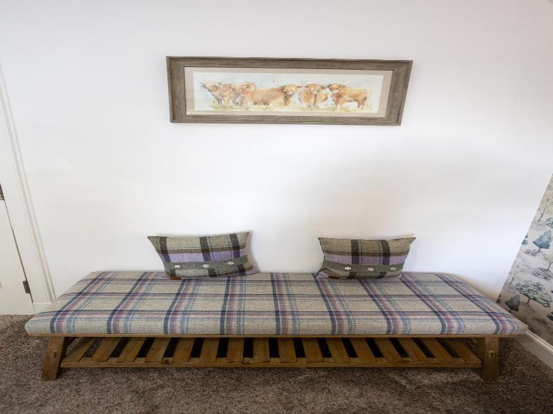 Tigh Na Cloich Hotel image
