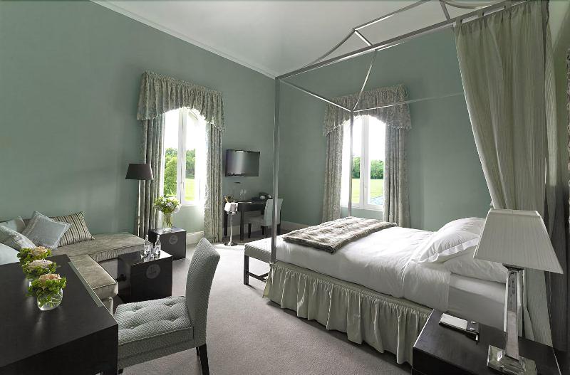 Bowood Hotel Spa and Golf Resort image
