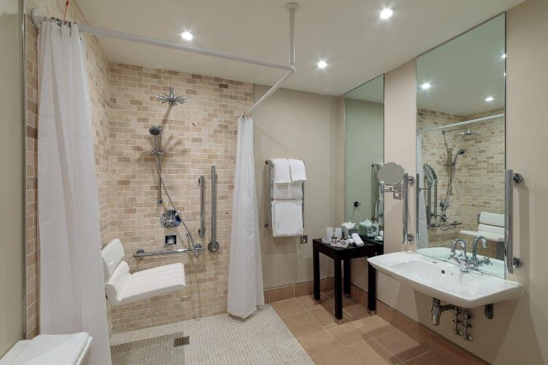 Bowood Hotel Spa and Golf Resort image