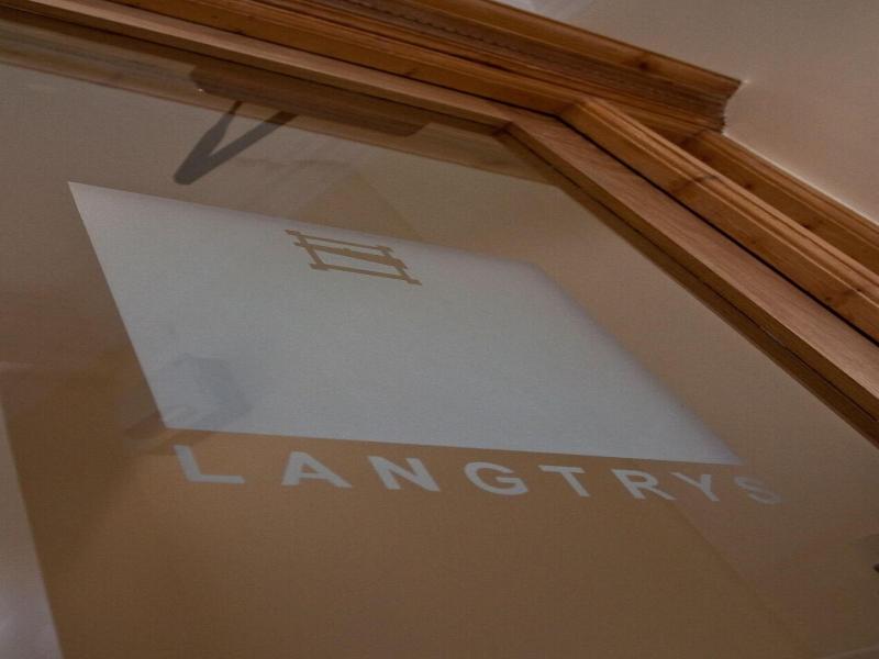 Langtrys image