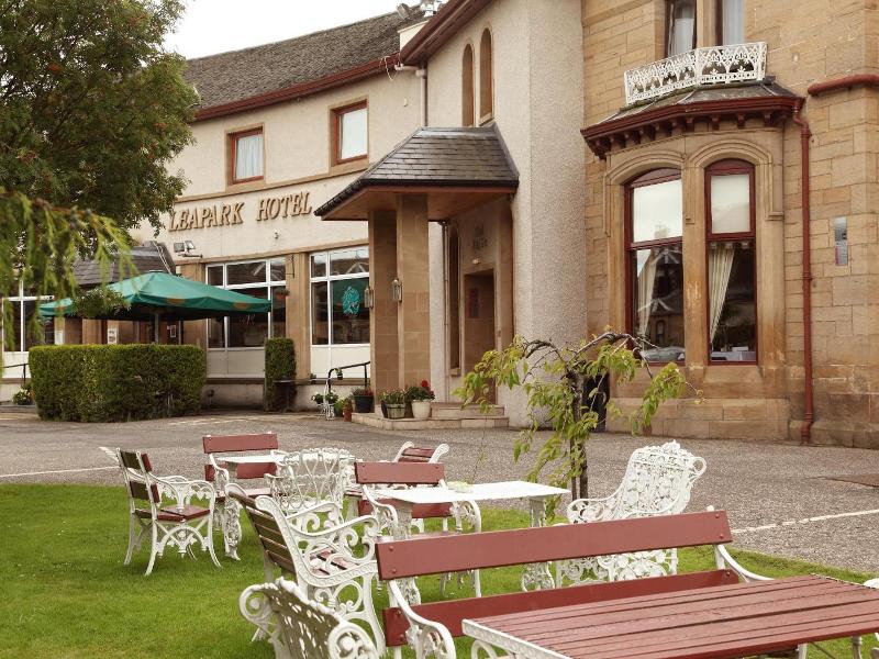 Leapark Hotel image
