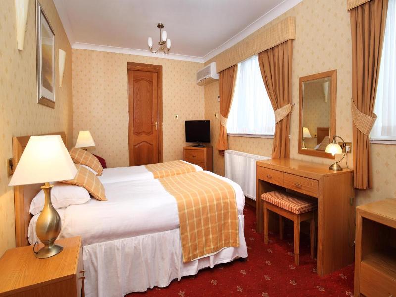 Leapark Hotel image