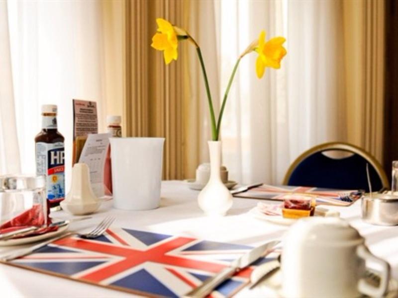 Denewood Hotel image