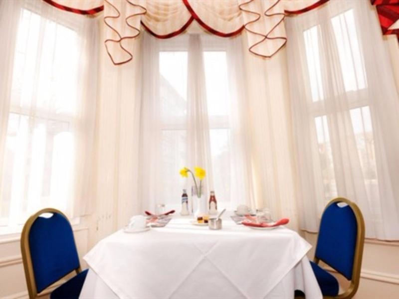 Denewood Hotel image