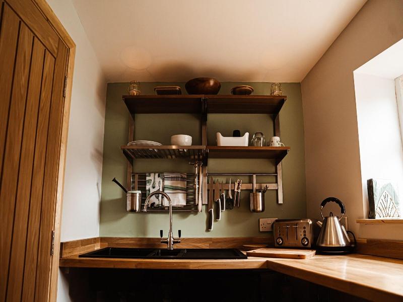 Harewood End Inn image