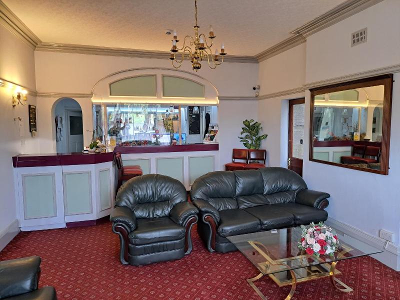 Diamond House Hotel image