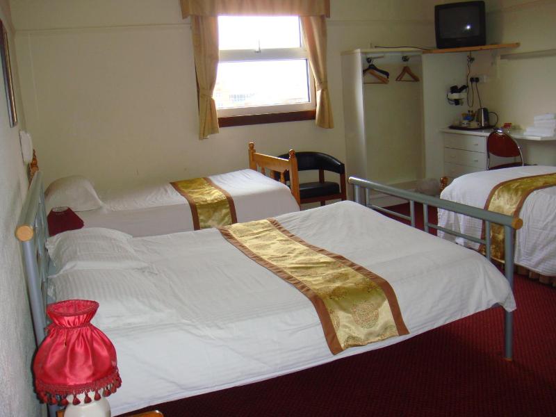Diamond House Hotel image