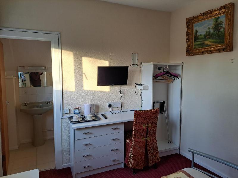 Diamond House Hotel image