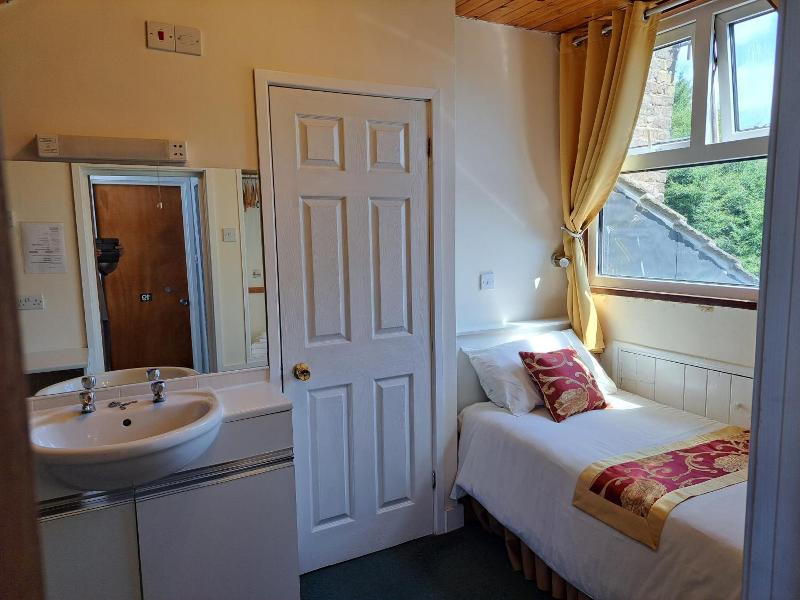 Diamond House Hotel image