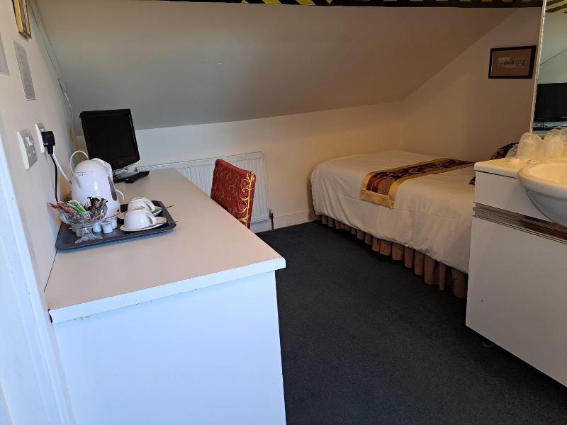 Diamond House Hotel image