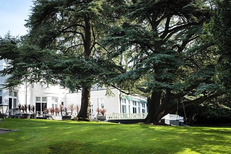 Manor Parc Hotel image