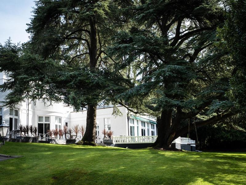 Manor Parc Hotel image