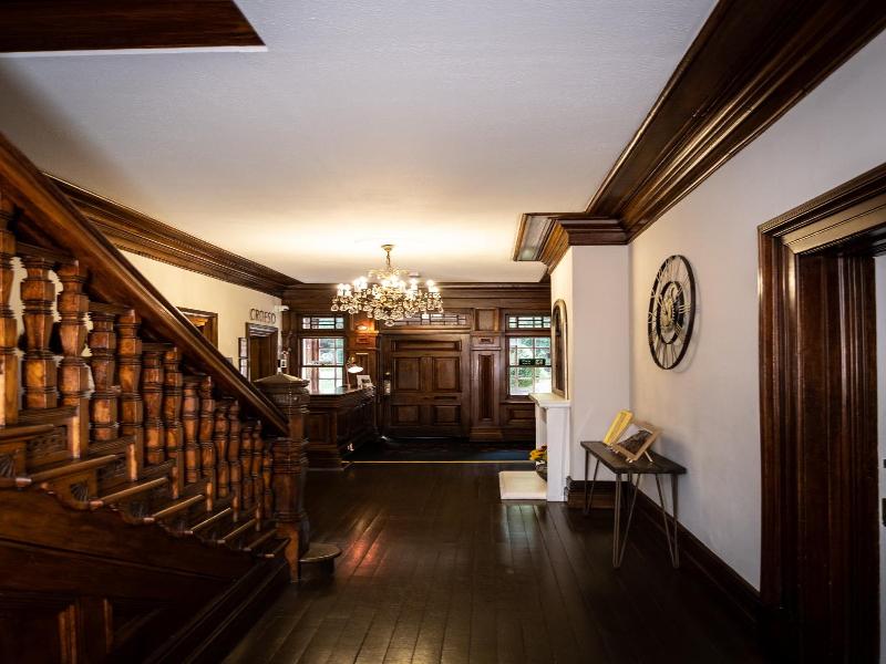 Manor Parc Hotel image