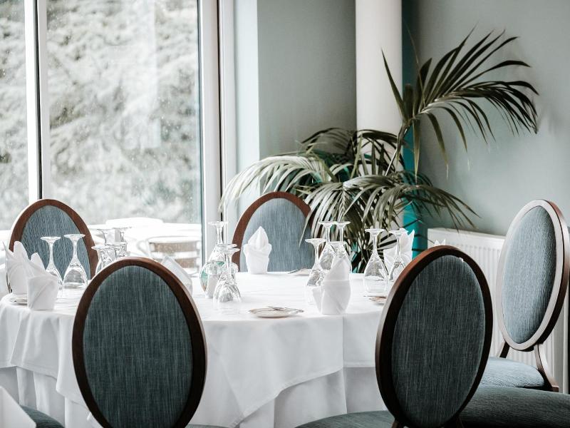 Manor Parc Hotel image
