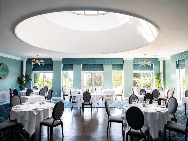 Manor Parc Hotel image