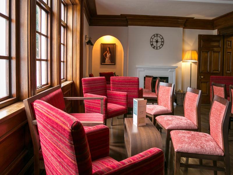 Manor Parc Hotel image