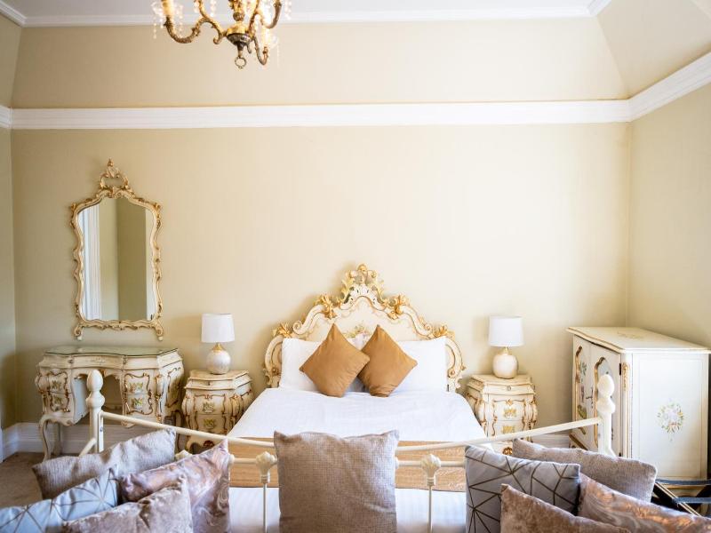 Manor Parc Hotel image