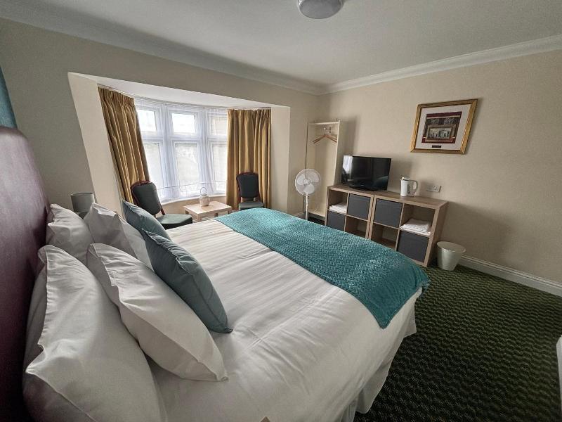 The Granby Hotel image