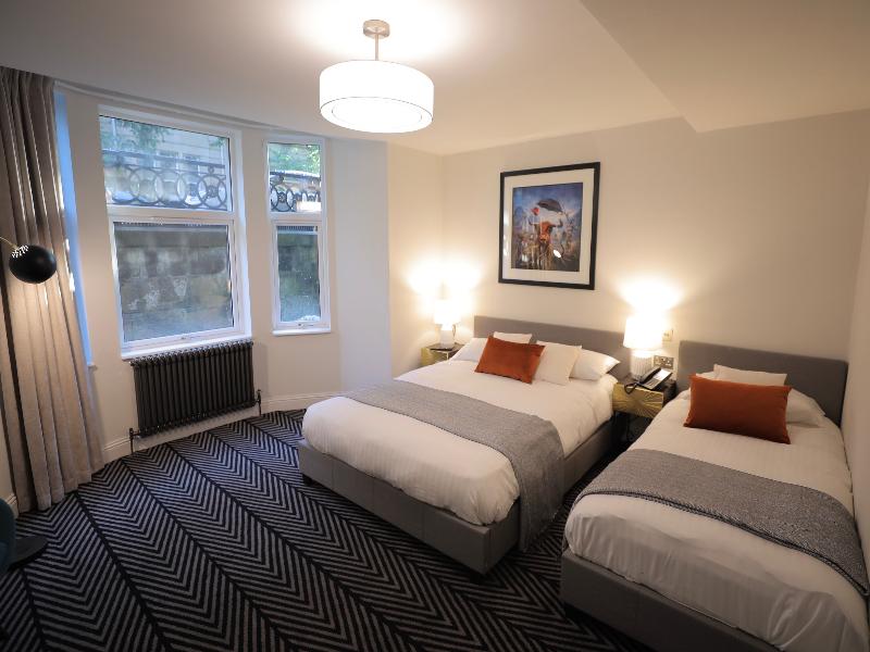 Boutique 50 image