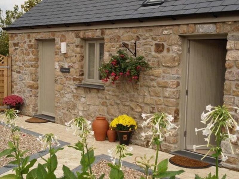 Canaston Oaks Luxury Bed   Breakfast image