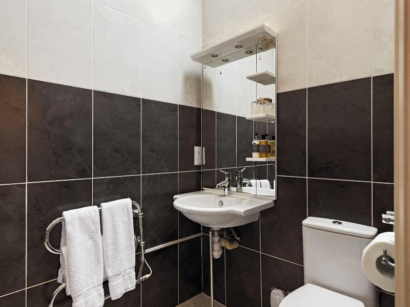 Canaston Oaks Luxury Bed   Breakfast image
