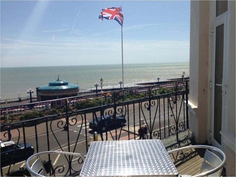 The Cumberland Hotel image