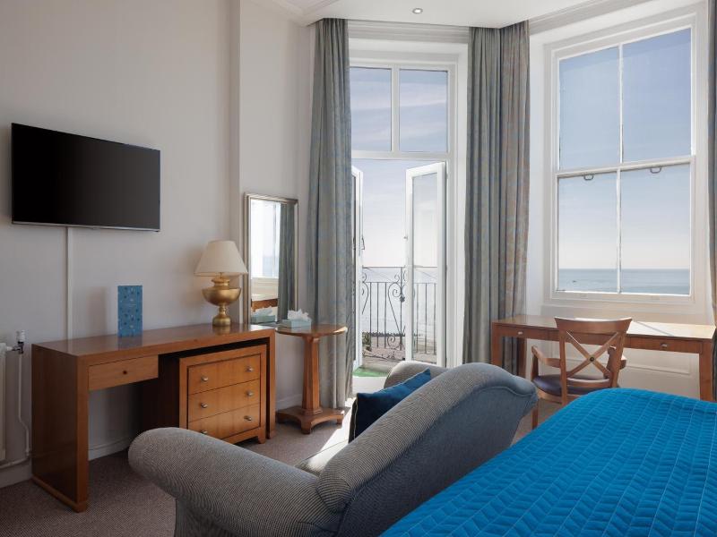 The Cumberland Hotel image