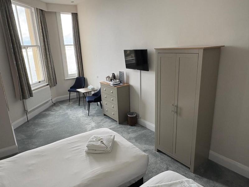 The Cumberland Hotel image