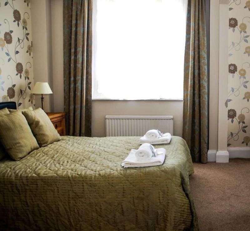 The Cumberland Hotel image