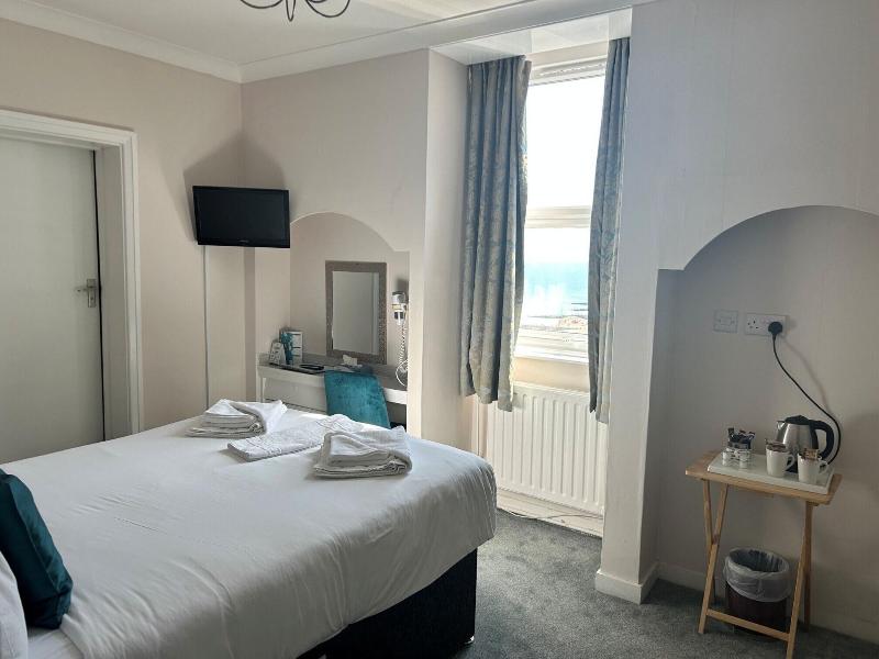 The Cumberland Hotel image