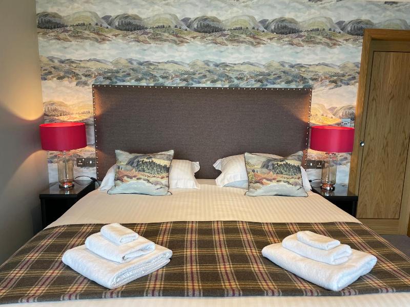 Clan MacDuff Hotel image