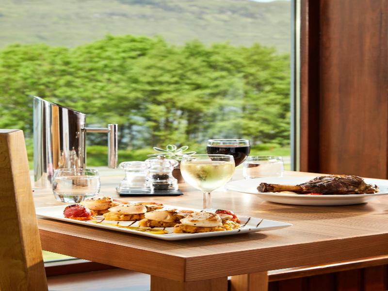 Clan MacDuff Hotel image