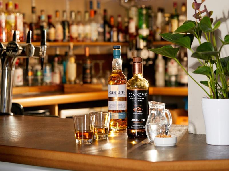 Clan MacDuff Hotel image