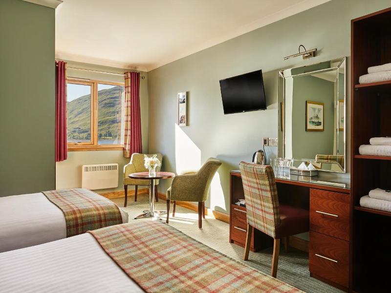 Clan MacDuff Hotel image