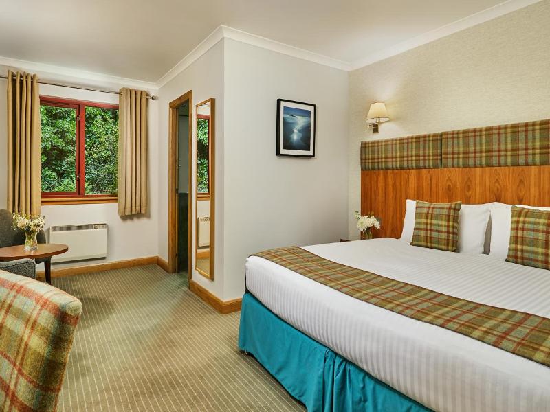 Clan MacDuff Hotel image