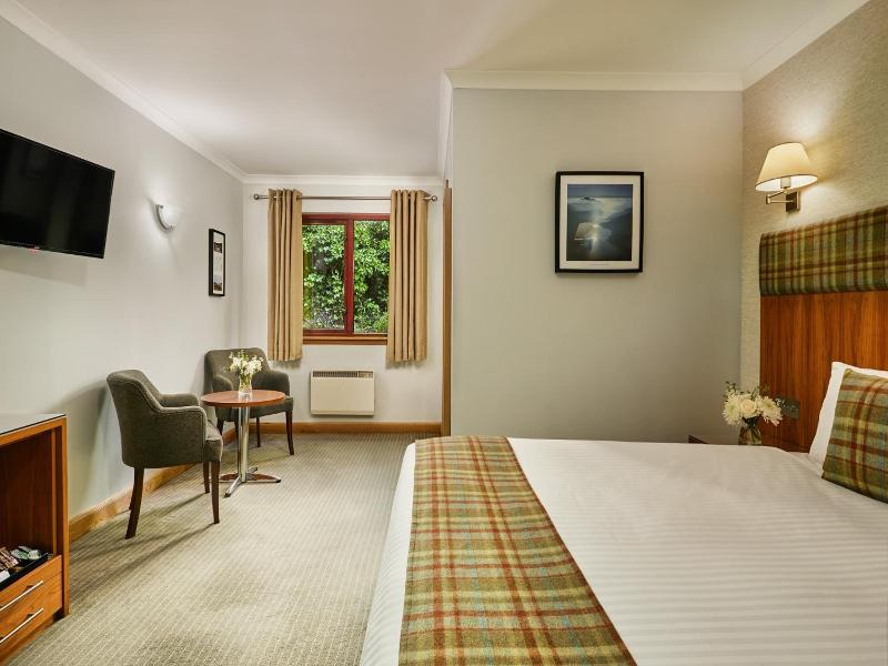 Clan MacDuff Hotel image