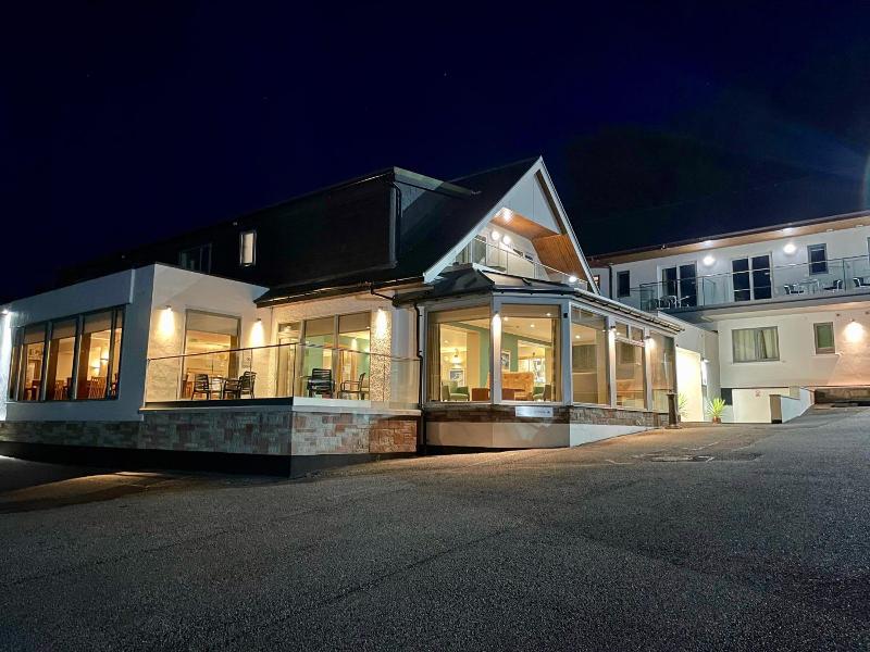Clan MacDuff Hotel image