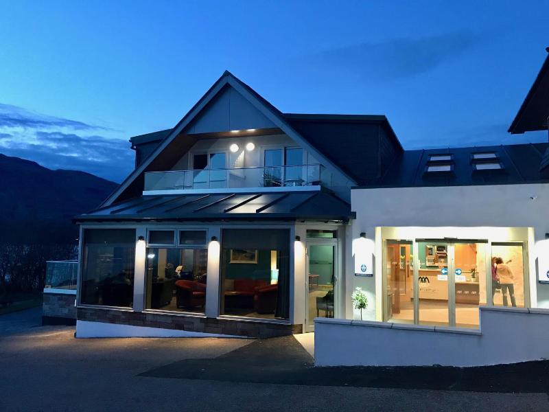 Clan MacDuff Hotel image